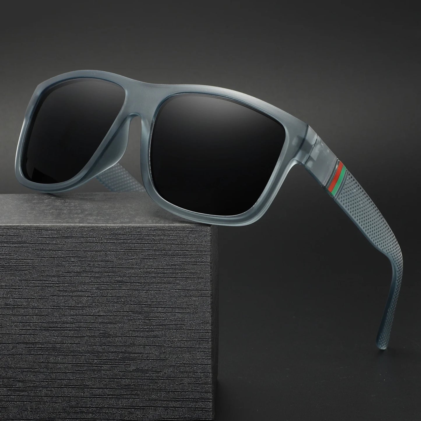 New UV400 Sunglasses Men Women Hiking Sun Glasses Outdoor Sport Fishing Eyewear Male Female Square Eyeglasses
